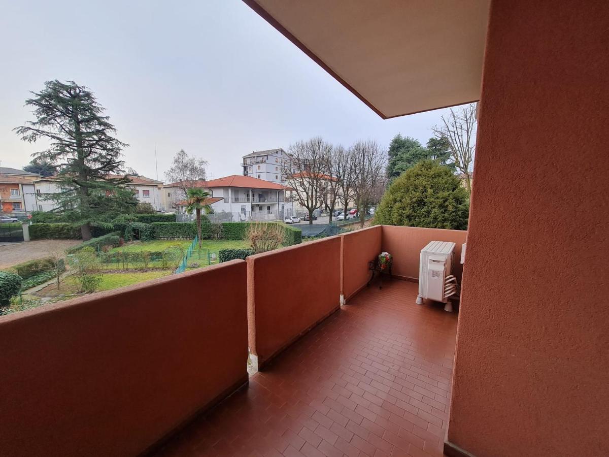 Appartamento La Finestra Sul Parco Dalmine Bagian luar foto